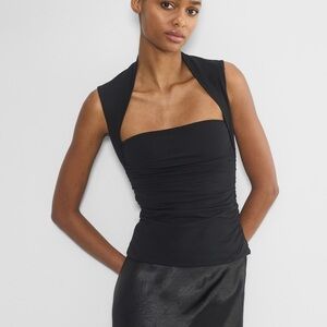 Aritzia NWT. Flourish black Contour top size Medium